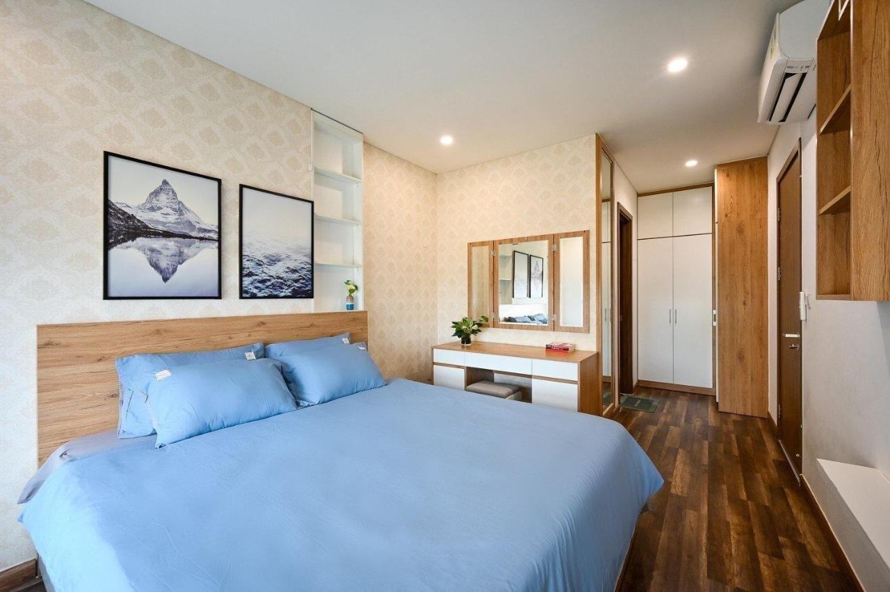 Qhome Dlux 2Pn Ho Chi Minh City Bagian luar foto