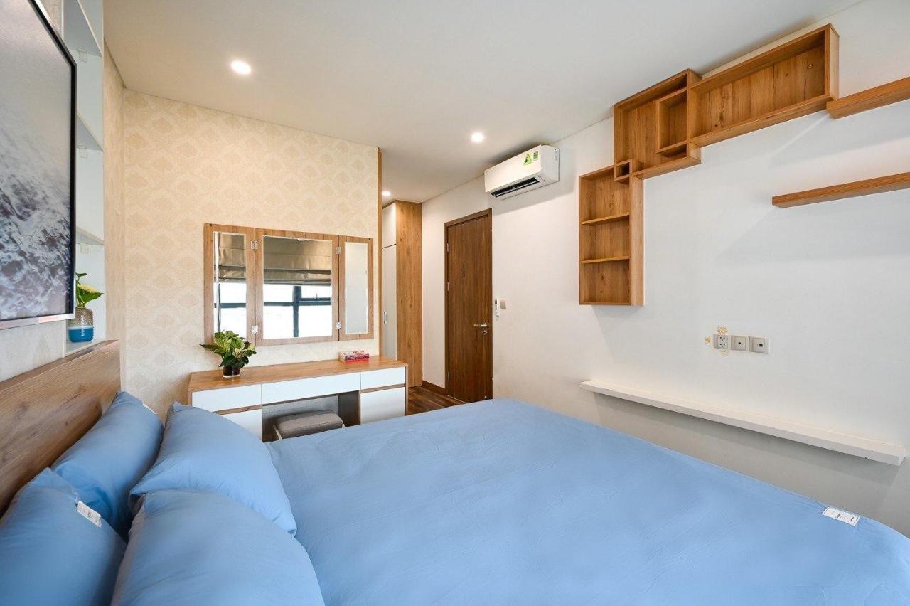 Qhome Dlux 2Pn Ho Chi Minh City Bagian luar foto