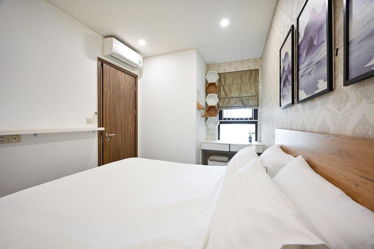 Qhome Dlux 2Pn Ho Chi Minh City Bagian luar foto