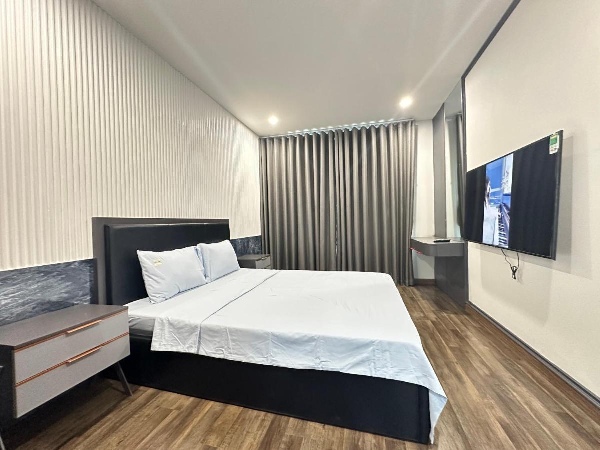 Qhome Dlux 2Pn Ho Chi Minh City Bagian luar foto